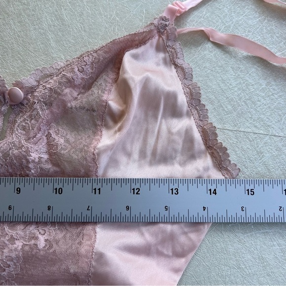 Vintage 1960 Kayser two-piece lingerie bodysuit and a matching robe Women Size M - Picture 9 of 10